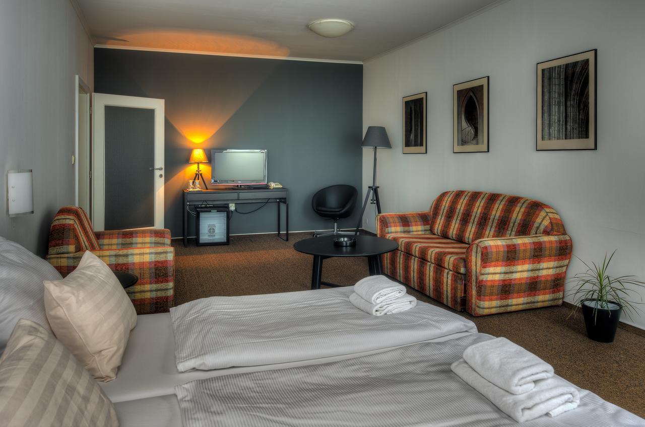 Itvv Hotel Chvalovice  Luaran gambar